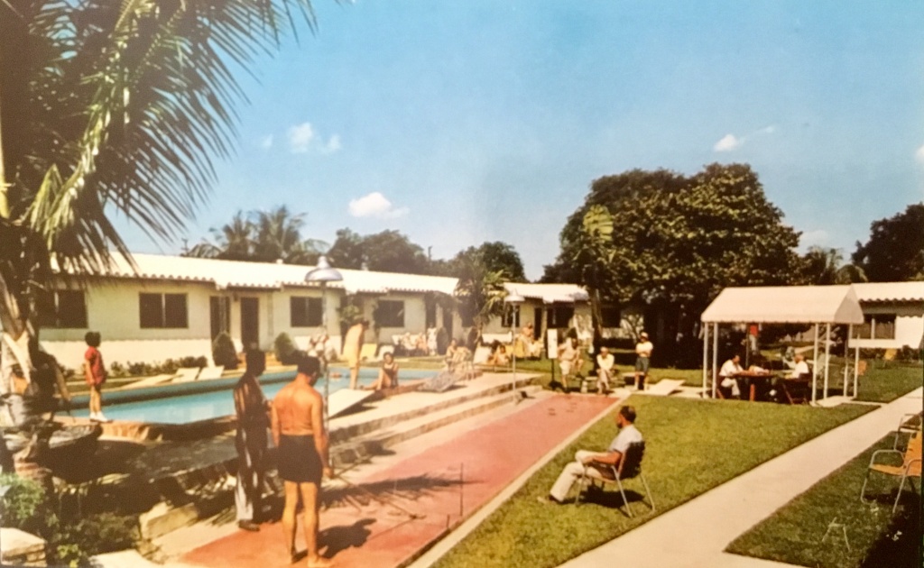 1950s photo of Dinner Key Lodge